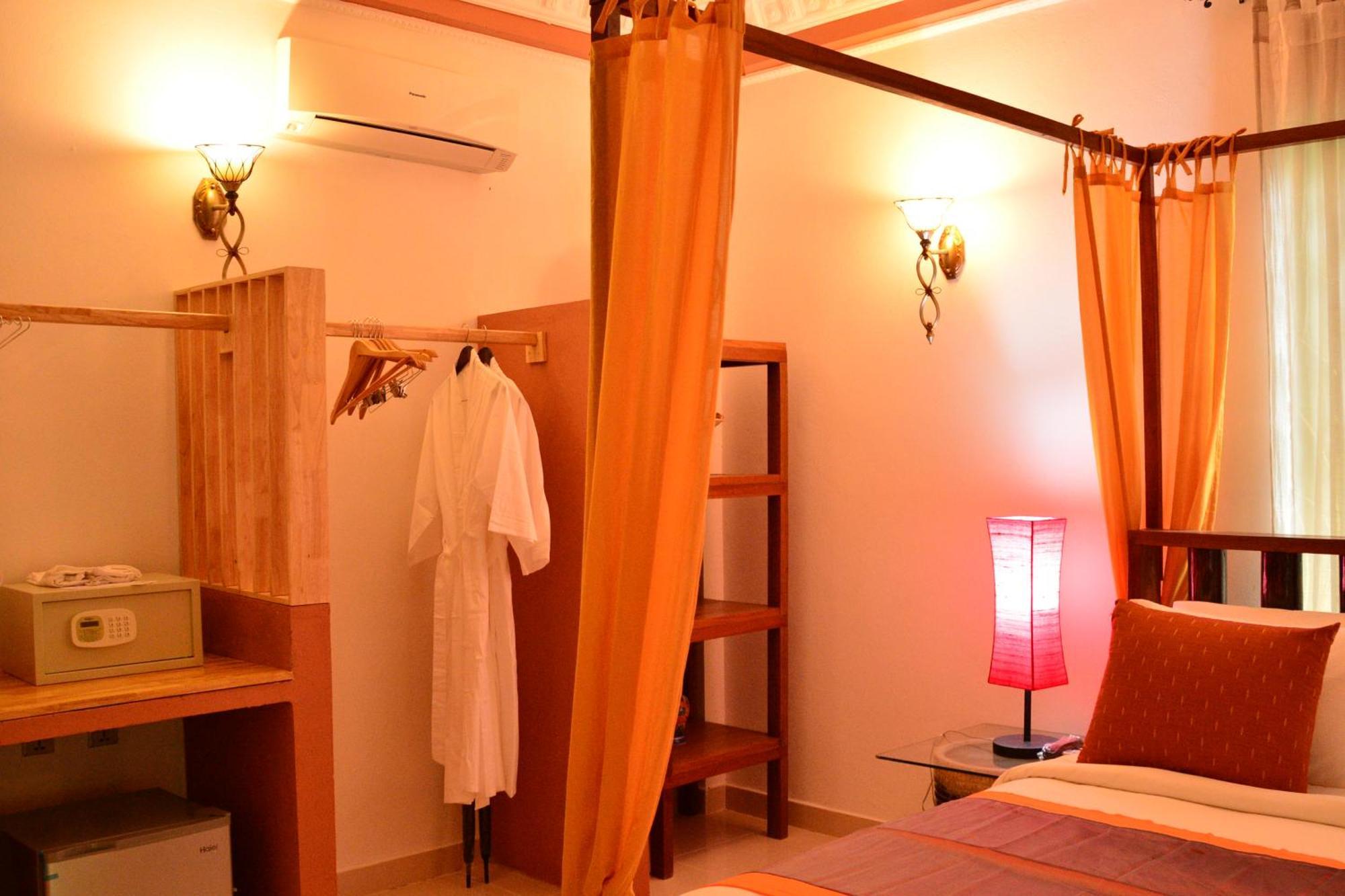 Tropical Hill Kep Cambodia Hotel Buitenkant foto