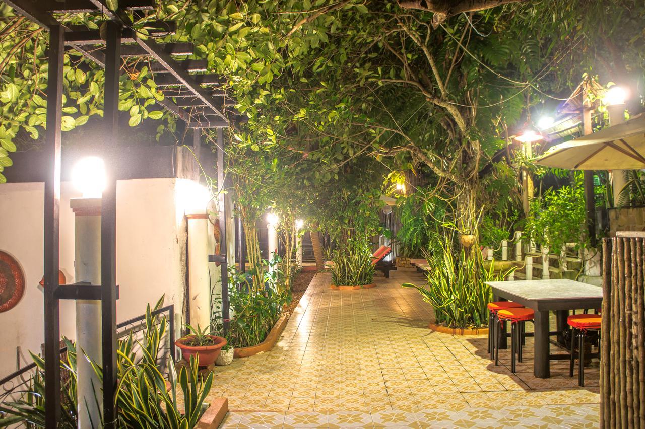 Tropical Hill Kep Cambodia Hotel Buitenkant foto