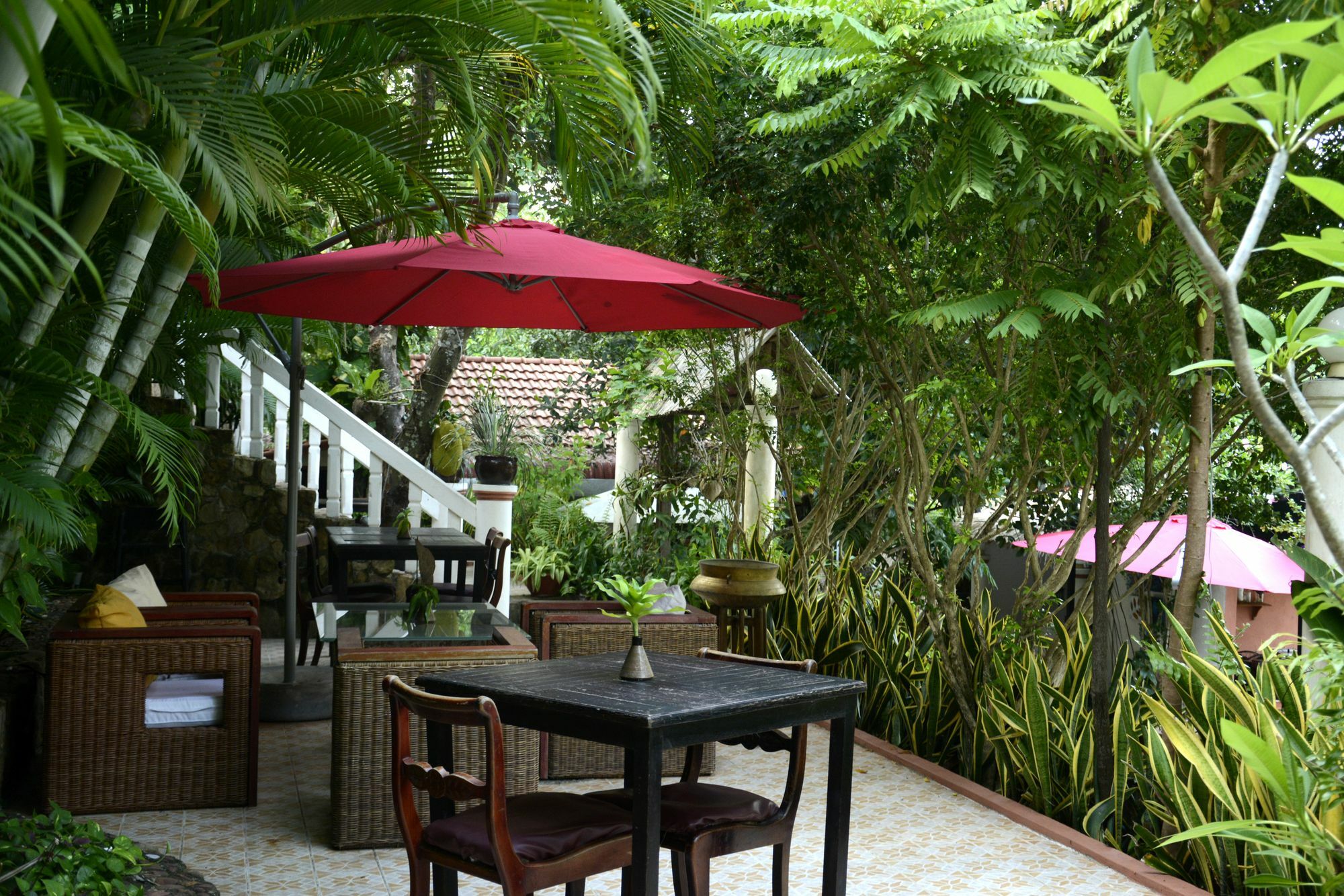 Tropical Hill Kep Cambodia Hotel Buitenkant foto