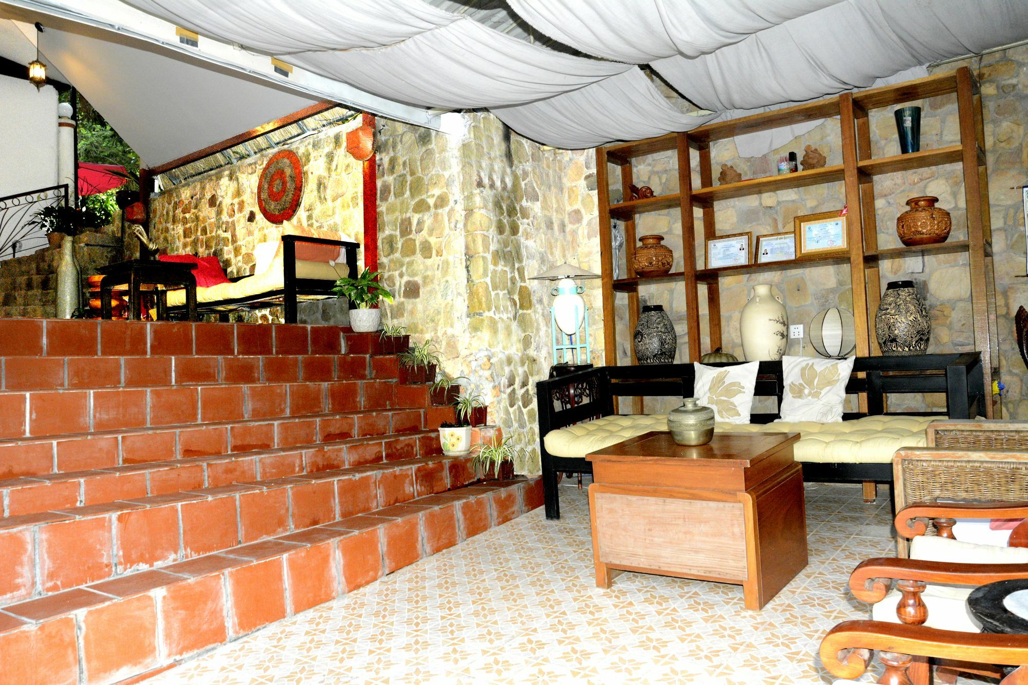 Tropical Hill Kep Cambodia Hotel Buitenkant foto