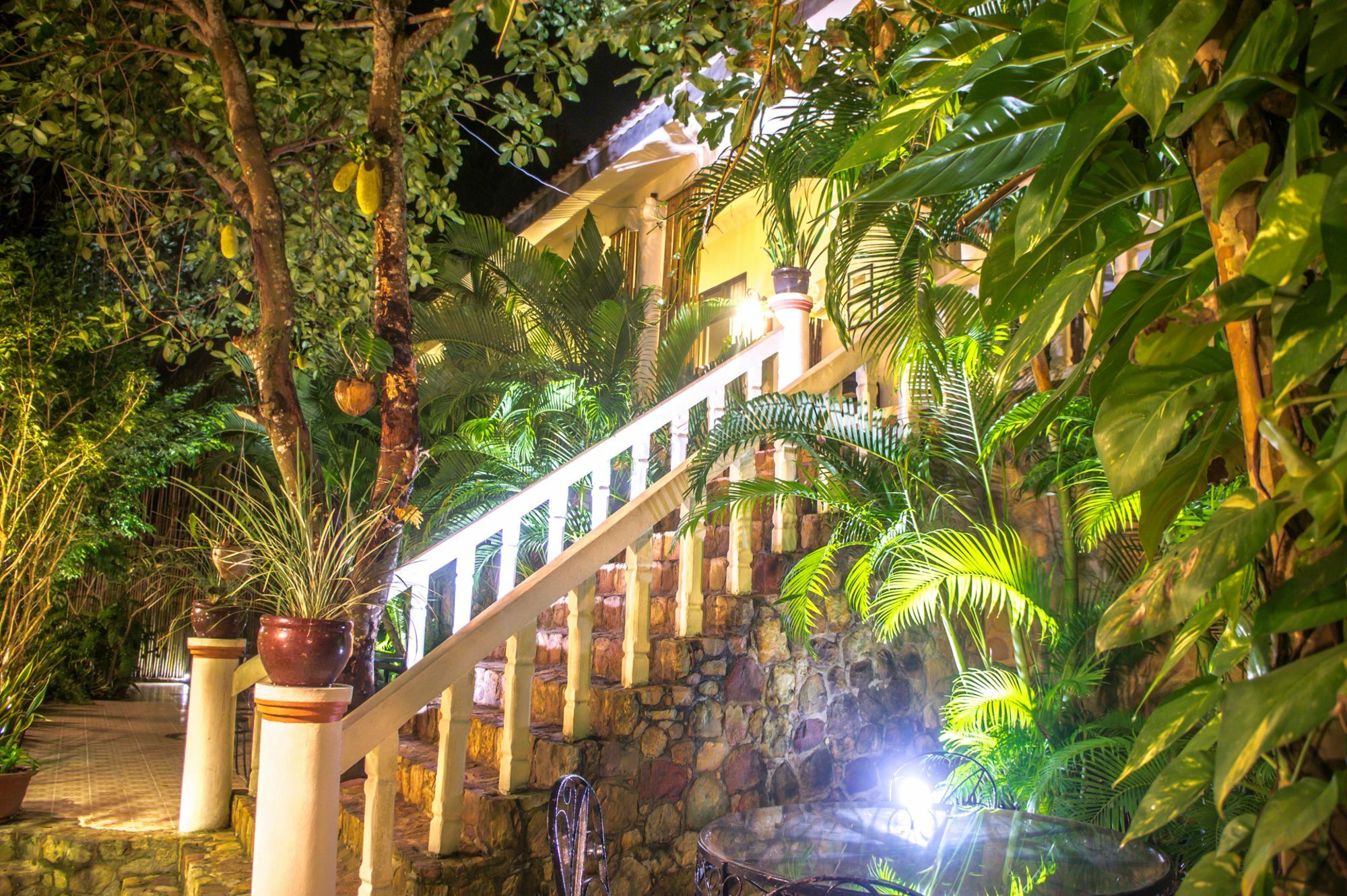 Tropical Hill Kep Cambodia Hotel Buitenkant foto